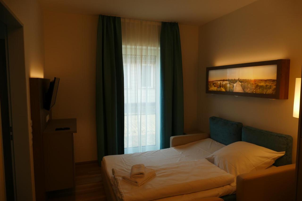 Meyn'S Apartments & Hotel Soltau Kültér fotó